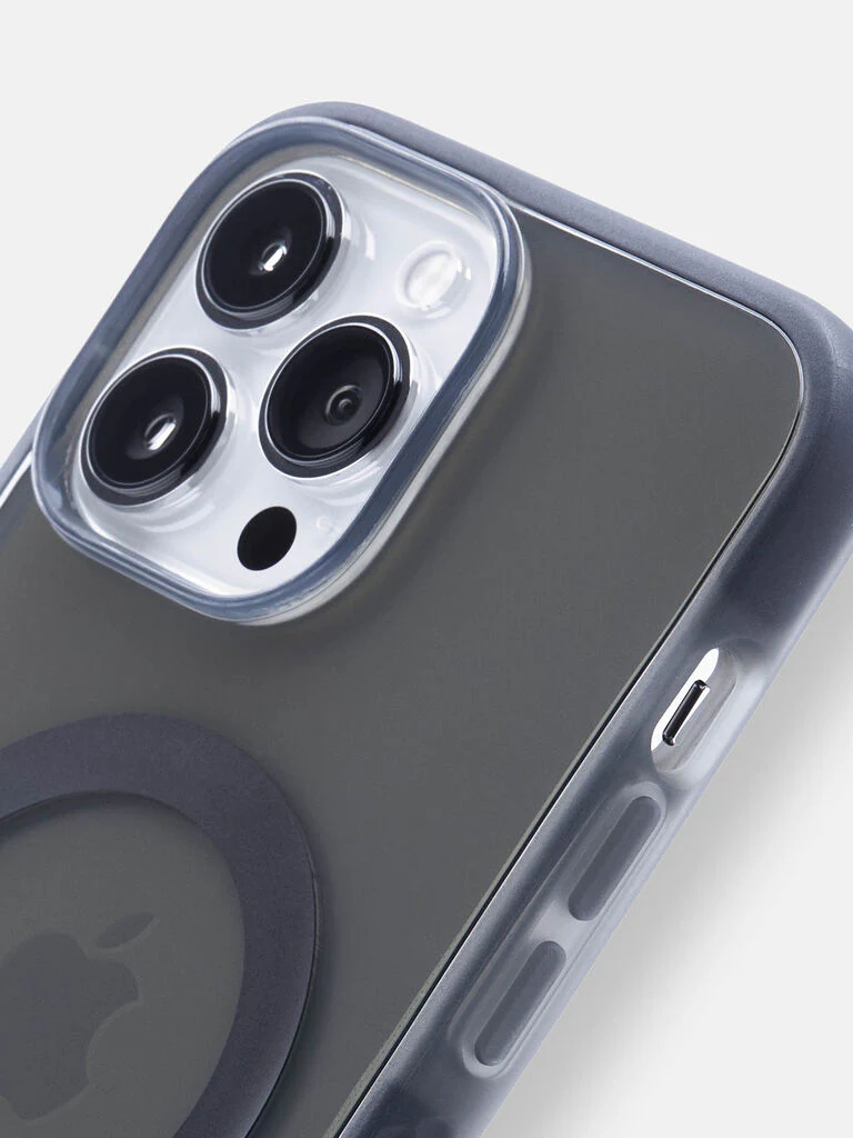 Ace Pro® Case with MagSafe for iPhone 13 Pro - Image 15